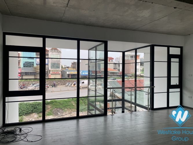 Brand new office for rent in Au Co street, Tay Ho